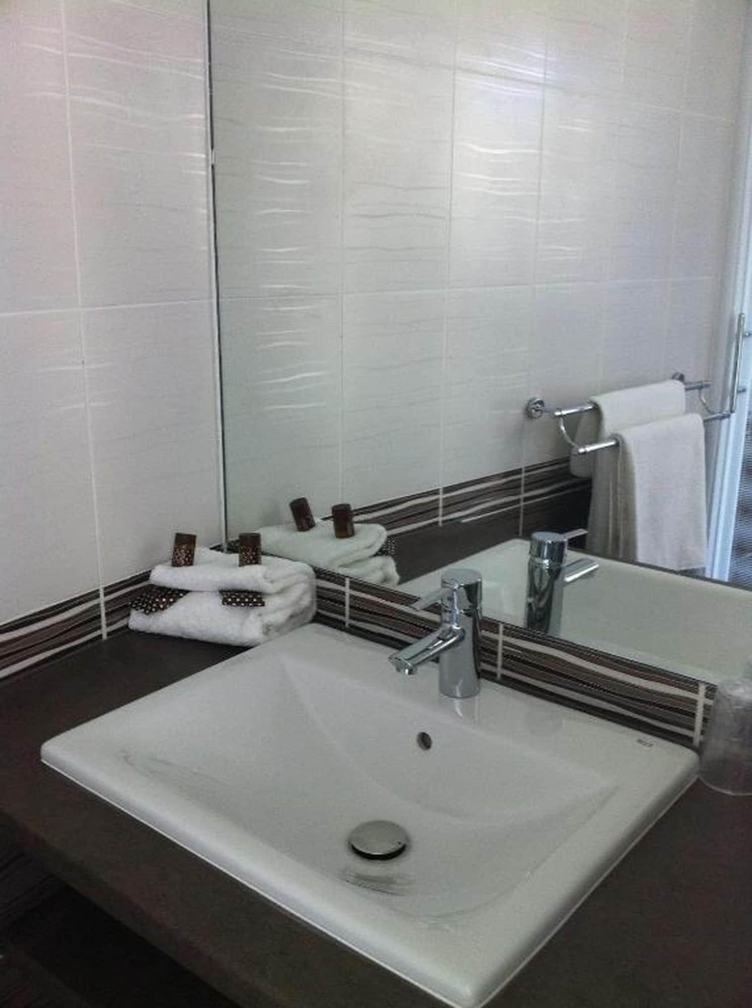 Le Revest Hotel 3*